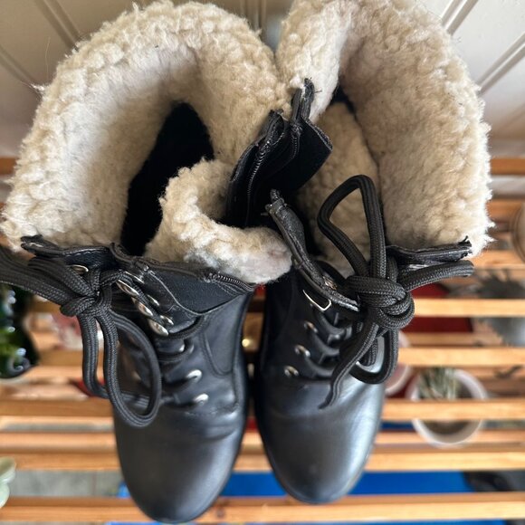 Nine West 8 Sherpa Black Combat Boot Chunk Heel Shoe - Picture 7 of 7